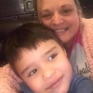 Meet your Posher, Lynn